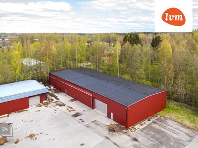 Tootmiskompleksis anda üürile tootmis-, laopinnad