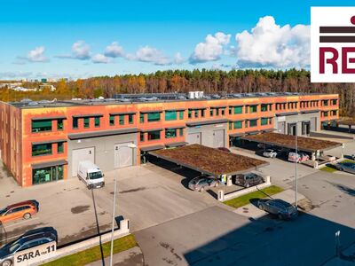 Esinduslik betoonhoone. 270 m2 ladu, 200 m2 bürood.