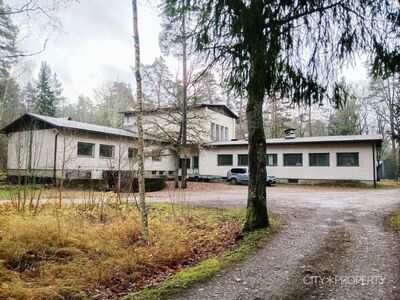 ARENDUSVÕIMALUSKIVIMAJATOADKONTORSAALIDKELDER