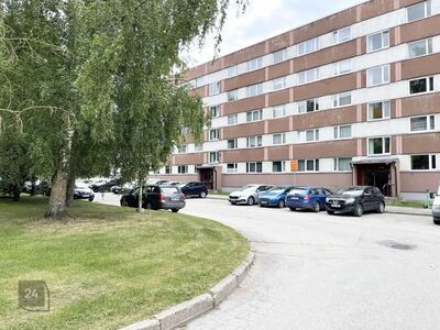 Hea korrus,rõdu,läbi maja projekt,küttesüsteem rekonstrueeritud!