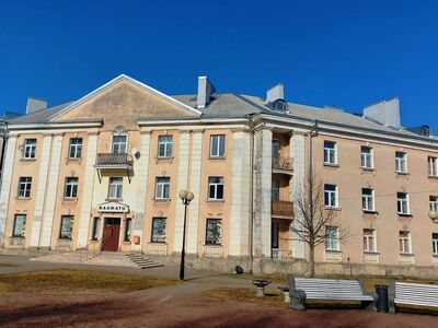 Müüa hubane kahe magamistoaga korter aadressil Mere pst 1, Sillamäe linnas