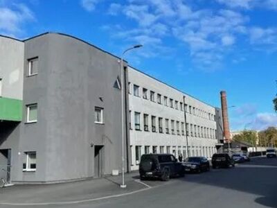Otse omanikult kaasaegsed valamuga ruumid , sobi ilusalongiks jne, Üürihind sisaldab käibemaksu, 