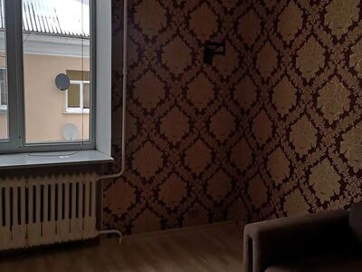 Oksjon: Kohtla-Järve, Pisuhänna tn 6-7