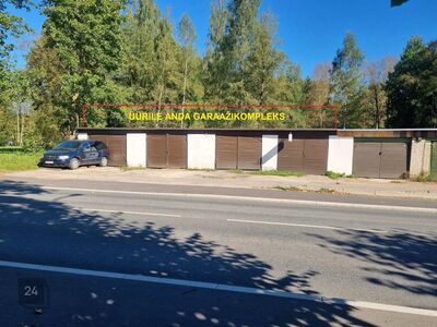 Hea asukoht, tiheda liiklusega tänava ääres!