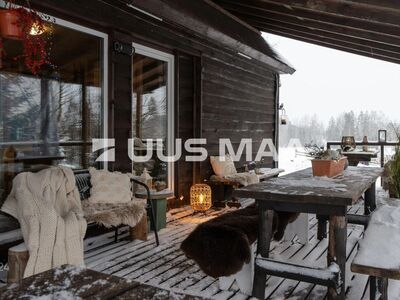 TOIMIV PUHKEMAJA KUUTSEMÄEL – JÄRVEVAATEGA