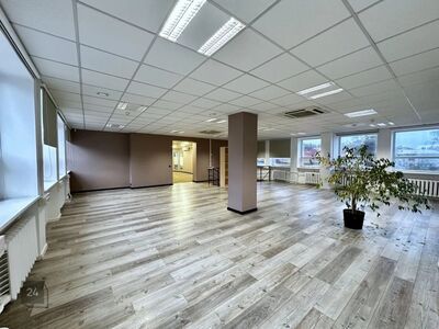 355 m² äripind Järve Keskuse külje all!
