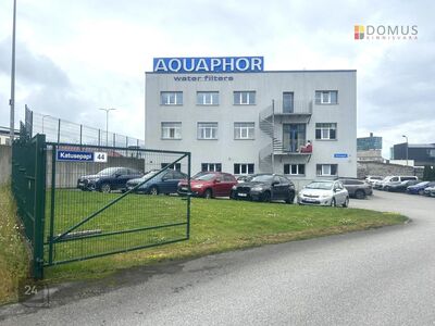 TERVE KORRUSE BÜROO KATUSEPAPI TÄNAVAL!