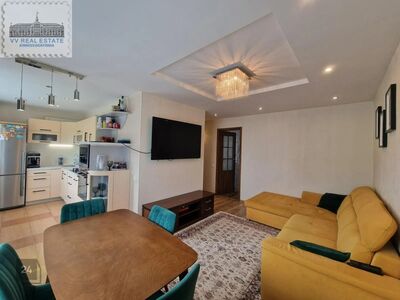 Müügile on tulnud 2-toaline korter (48 m²), mis asub 5-korruselise maja 5