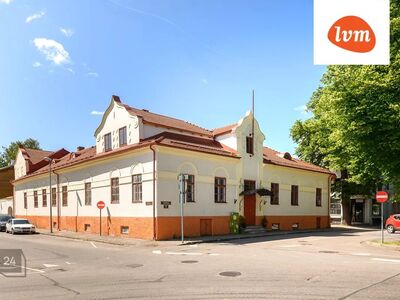 Kolmel korrusel kulgev elu, vanalinna karakteriga