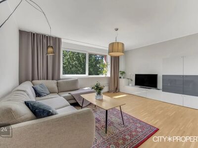 Müüa renoveeritud 3- toaline korter kahe rõduga!