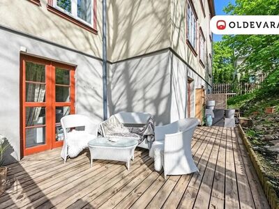 Isikliku terrassiga, sisehoovis,Telliskivi südames