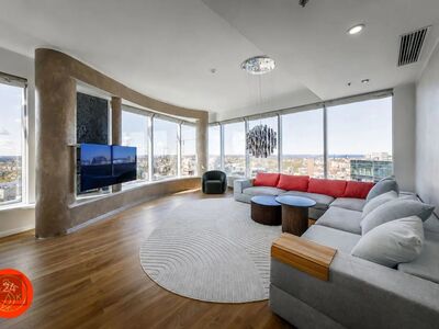 Eksklusiivne panoraamvaatega penthouse Tornimäel!