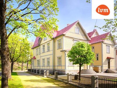 Harvaesinev pakkumine – pööningukorter renoveeritud villas.
