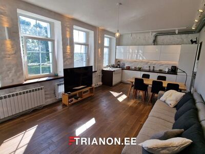 PÕHIINFOObjekti tüüp: 4-toaline korter Asukoht: Narva, Malmi tn 6Pindala: 107,9 m²Korrus: 3/3Sei