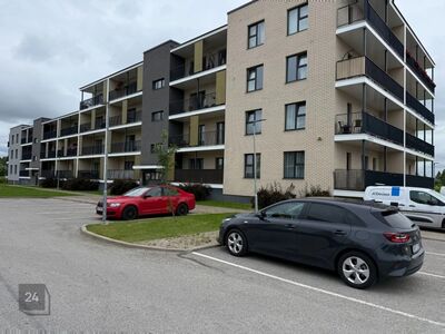 Maa-alune parkimiskoht, suur rõdu, soodsad kommunaalid!