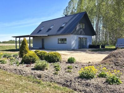 Valmimisjärgus kivielamu