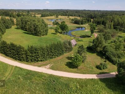 Maalilises kohas vana talukoht