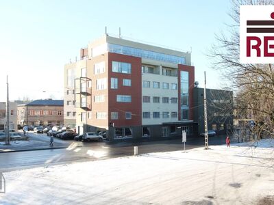 Kabinettidega büroo Kesklinna ja Kristiine piiril