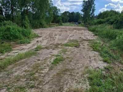 RENDILE ANDA HEA JUURDEPÄÄSUGA LAOPLATS/PARKL