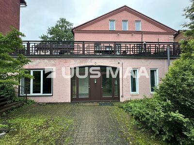 Kehtiva üürilepinguga kuni 30.07.2027, eraldi sissepääs