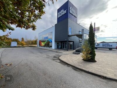 Müüa atraktiivne ärimaja, Peterburi mnt ääres