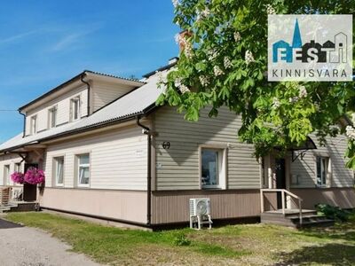 VÄRSKELT RENOVEERITUD 3TL KORTER.