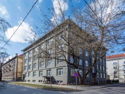 Kõrgelthinnatud asukohas asuv 3 t soklikorruse korter (äp)