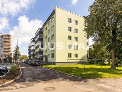 Renoveeritud maja, kõik eluks vajalik jalutuskäigu kaugusel!