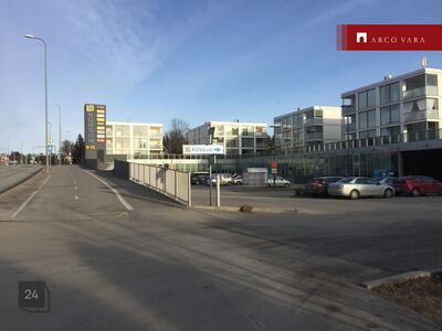 Esinduslik avar kaubanduspind õhtuse liikluse suunal