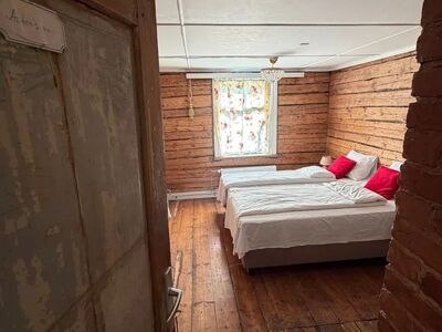 PRIVATE APARTMENT, GREEN GARDEN, CENTRE, safe