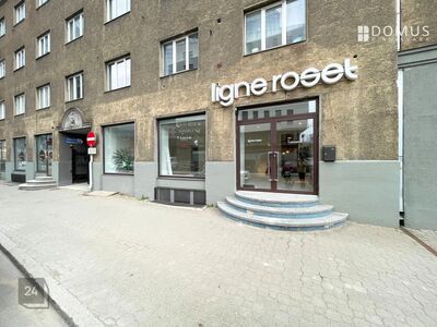 Esinduslik eraldi sissepääsuga äripind!