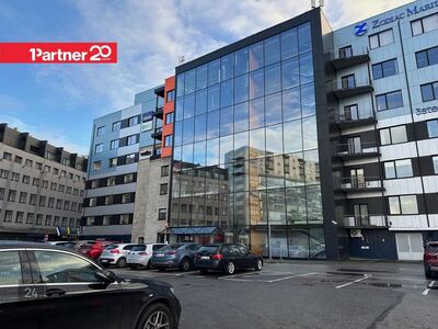 Büroopind kohe saadaval väga hea hinna ja kvaliteedi suhtega!