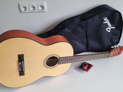 Kitarr FENDER ESC105 + kott