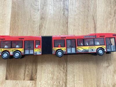 Pikk mängubuss City Bus