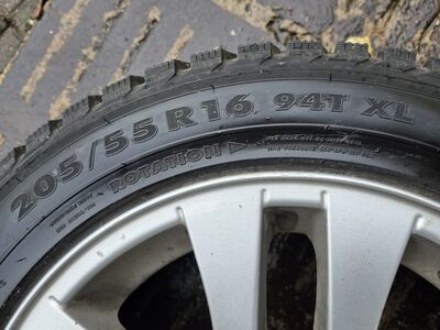 BMW 16" rattad