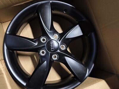Audi 17" orignaalveljed, uued, 5x112