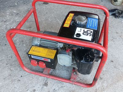 Generaator