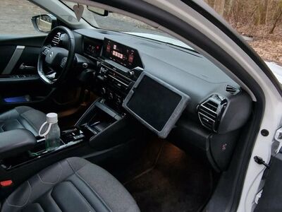 Citroen C4 PureTech Shine