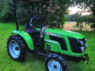 TRAKTOR CHERY RD254-A
