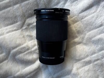 Sigma 16mm f/1.4 lens e-mount