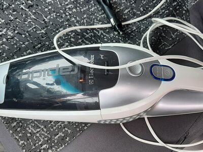 Käsitolmuimeja Electrolux