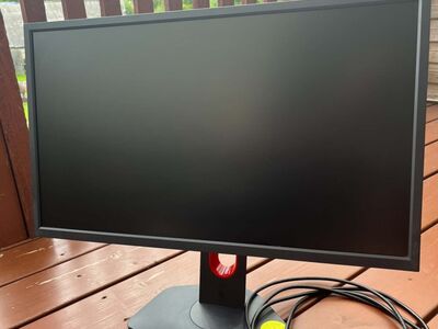 BENQ ZOWIE XL2540K 24.5” 240hz MONITOR