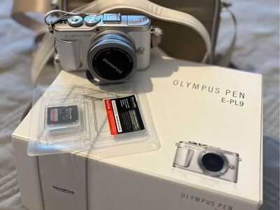 Kaamera Olympus PEN E-PL9+14-42mmEZ Kit