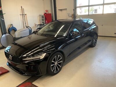 Volvo V60, 2.0, 257kW, AWD, aut.2023a MUDEL