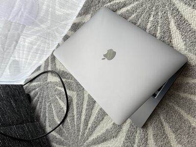 Macbook Air M1 2020