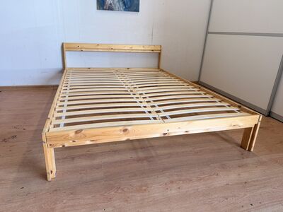 Voodiraam madratsile 140*200cm