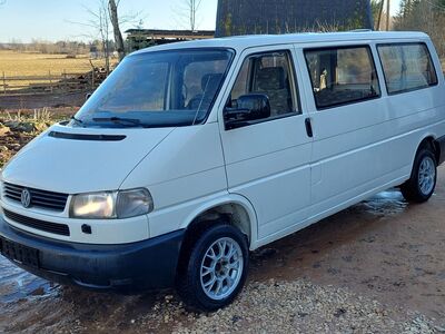 Volkswagen  Caravelle, 9 kohta