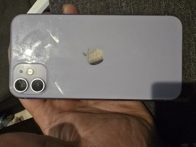 Müüa iphone 11 64 g