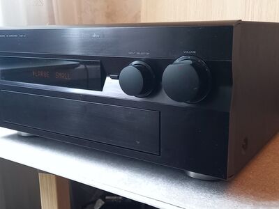 Yamaha DSP-A1 Surround Sound Processor/Amplifier