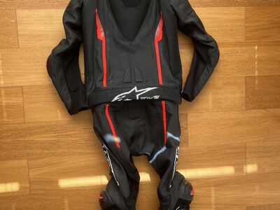 Alpinestars Missile V2 kaheosaline kombinesoon